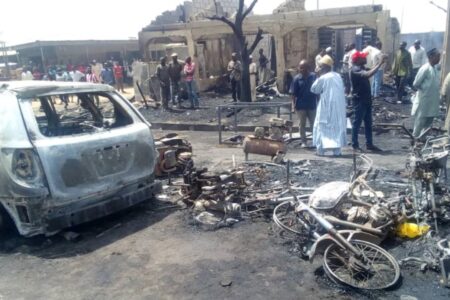 Govt of Bauchi pledges N10 million to Muda Lawal market fire victims, promises to rebuild shops 