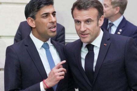 Britain, France Reach $577 Million Migration Deal