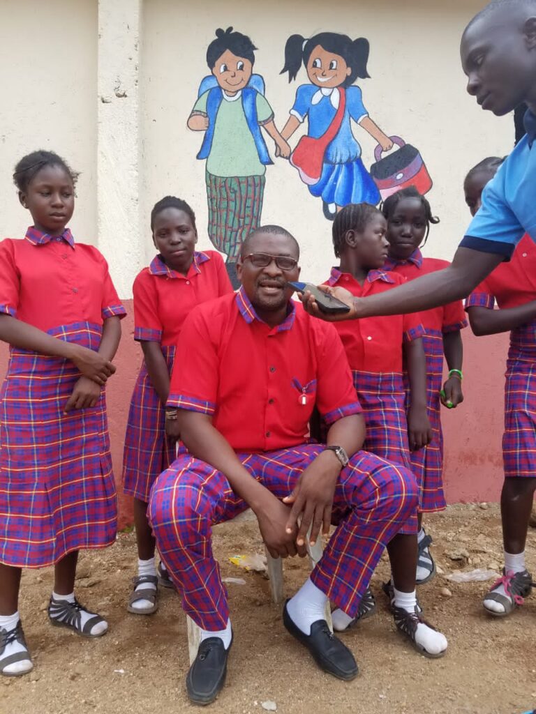 Education: "Fear prevents Learning and kills expressions". Says Private School Proprietor dressed in School Uniform to celebrate students in Nasarawa Education: “Fear prevents Learning and kills expressions”. Says Private School Proprietor dressed in School Uniform to celebrate students in Nasarawa